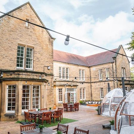 The Venue Serviced Apartments Huddersfield Exterior foto